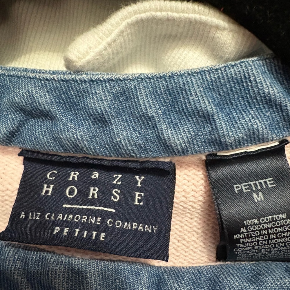 ❤️Valentine - Crazy Horse Brand Red and pink Striped Sweater - Picture 2 of 2